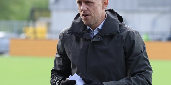 挪超汉坎官方：主帅米切尔森主动辞职，球队目前正积极寻找新帅