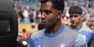 百家乐平台-记者：利物浦预计即将加入罗德里戈争夺战，斯洛特对他非常欣赏