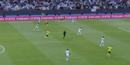 百家乐APP下载-【早报】这是38岁？C罗“起飞”奉献绝平头球！