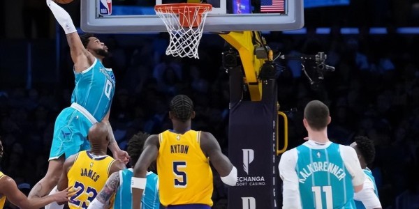 百家乐平台-湖人VS开拓者前瞻：湖人近5战4负，东契奇里夫斯缺阵，老詹单核